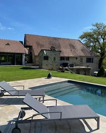 Agreable Chambre D Hote Avec Piscine Et Jacuzzi Thégra Extérieur photo